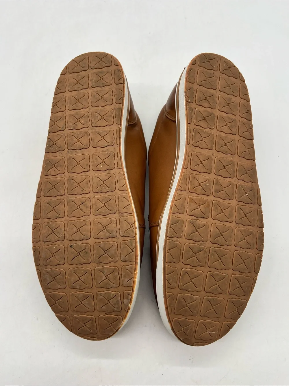 Twisted X Kicks Shoes Men’s 12.5M Brown Leather Moc Toe Casual Sneakers Shoes.